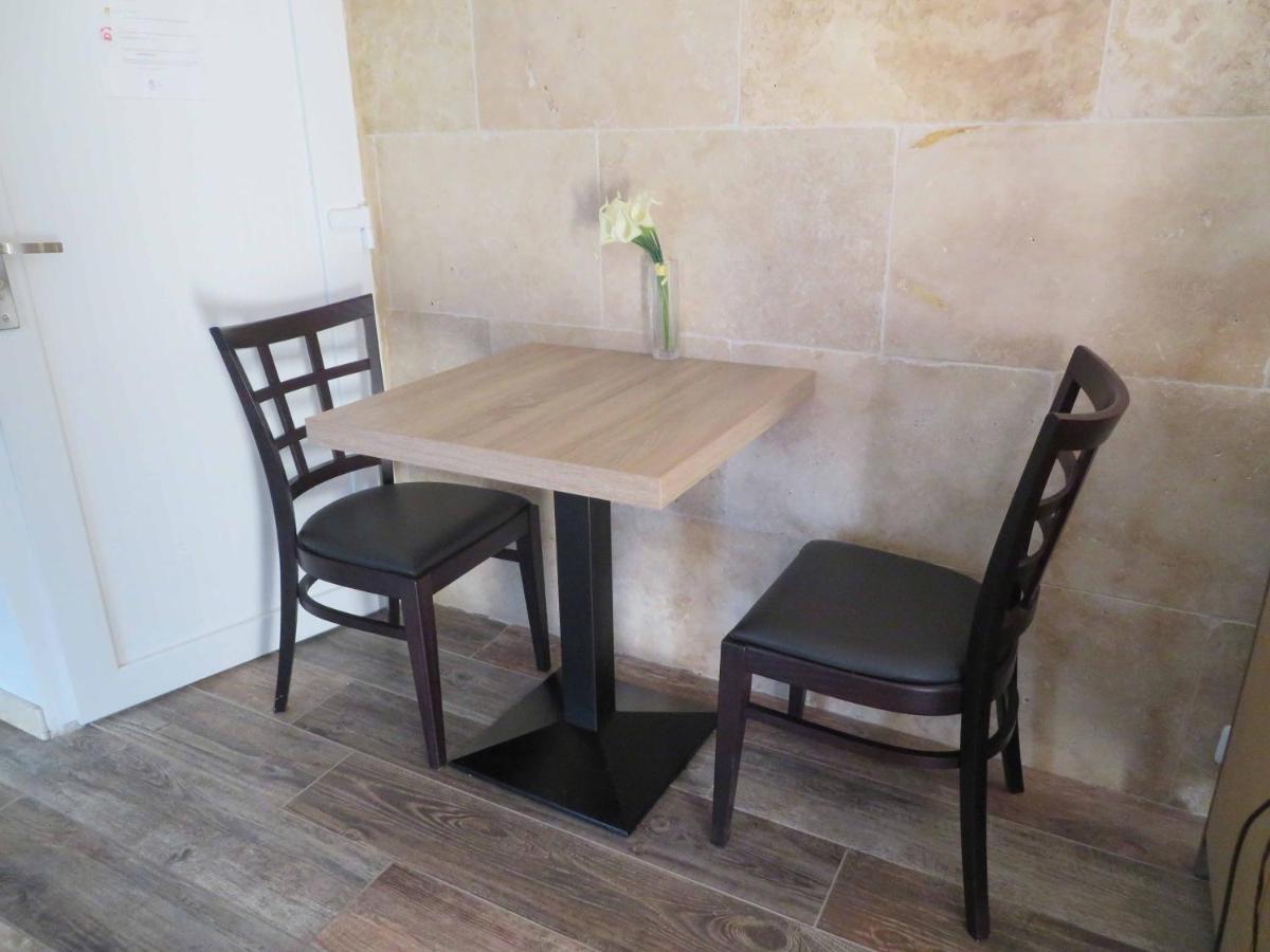 Maison 4 Etoiles Et Studio 3 Etoiles Independants Avec Piscine Л'Иль-сюр-ла-Сорг Экстерьер фото